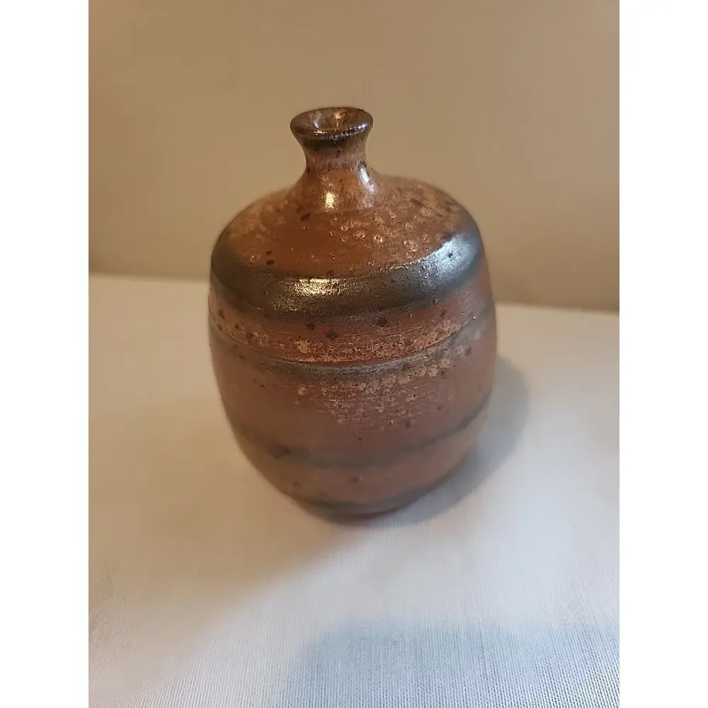 VTG Handmade Japanese Style Art Pottery 4” Tall Bud Weed Vase Redware Brown